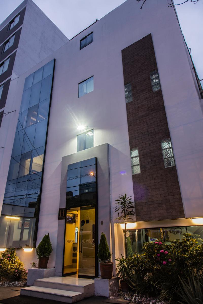 Hotel Ferre De Ville Lima Exterior photo
